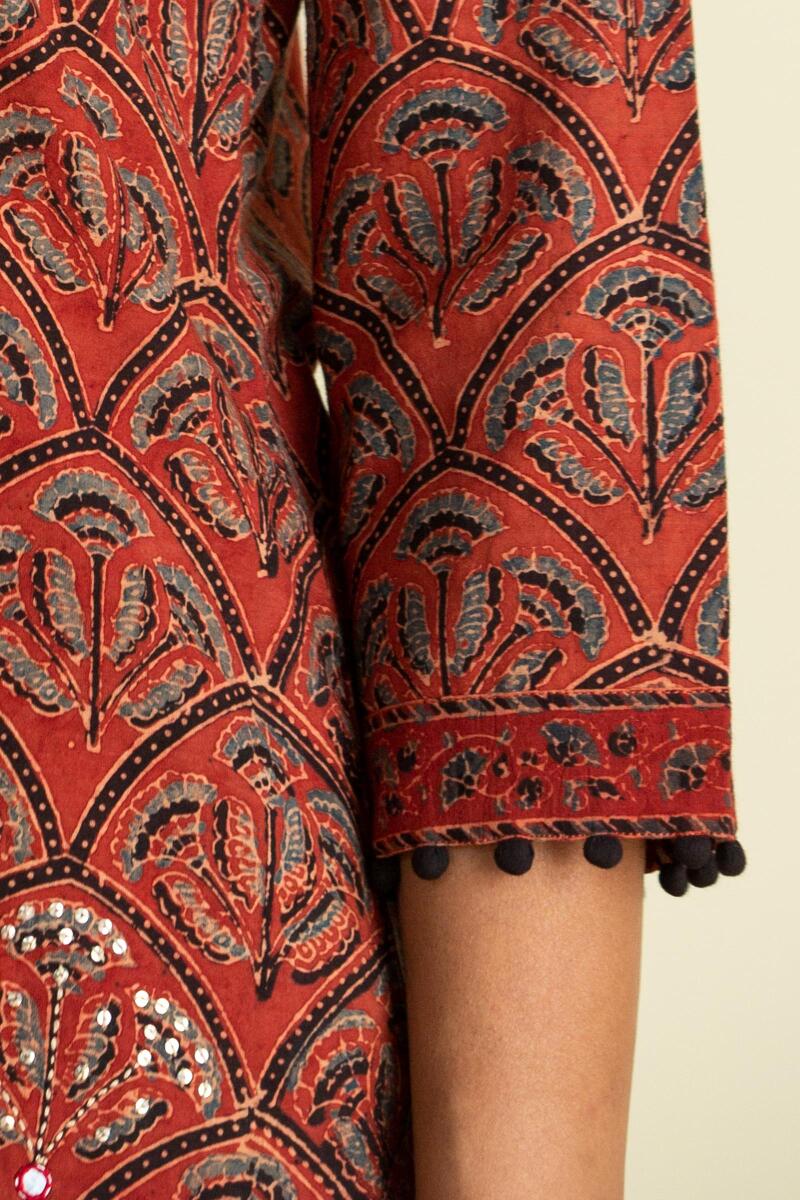 Sehra Nishat Kurta