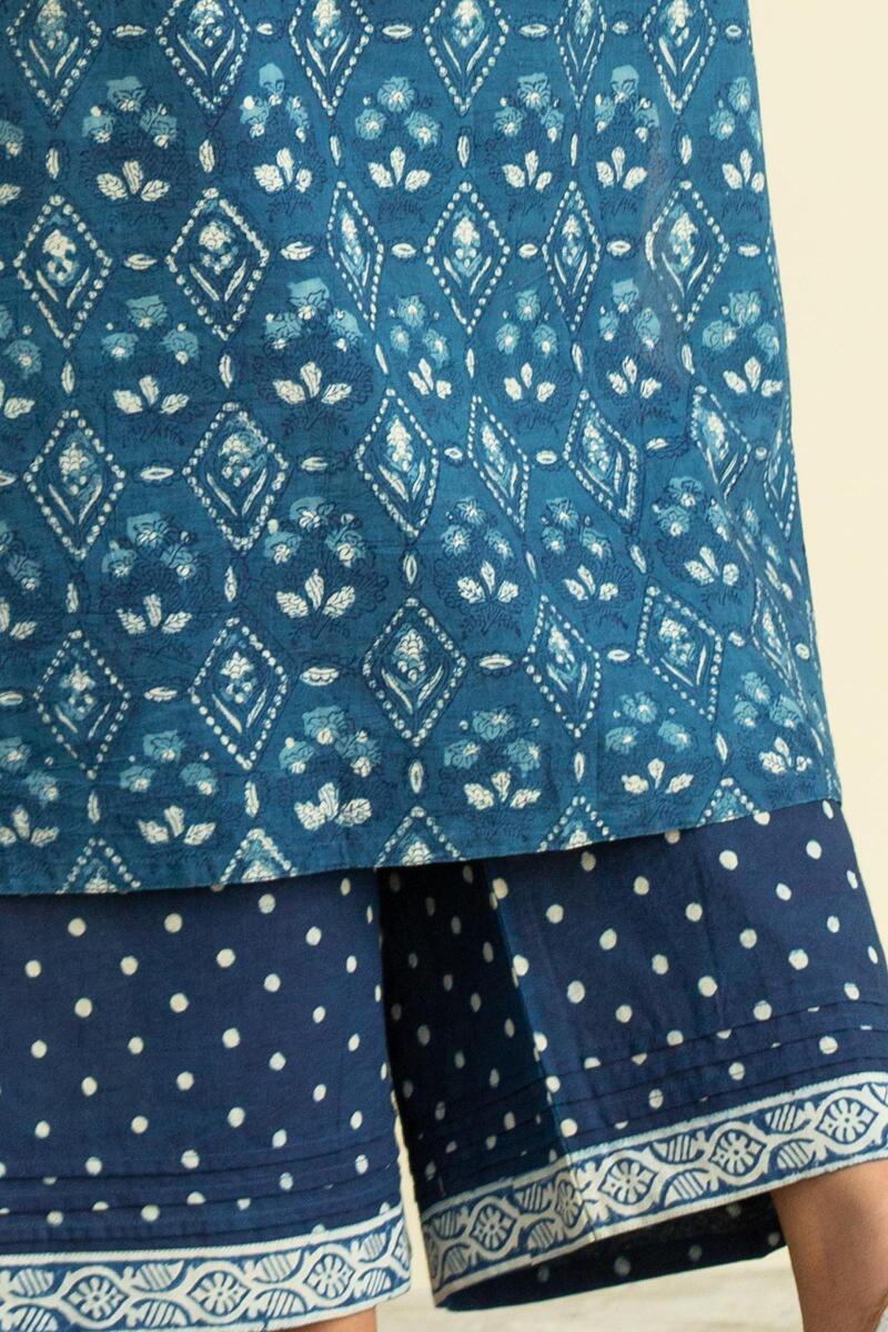 Noor Nohreen Kurta