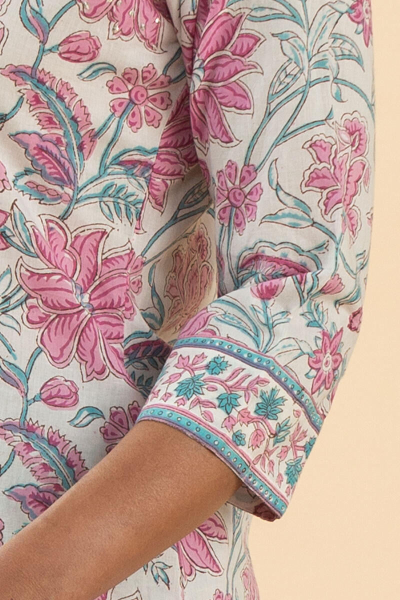 Gul Bano Seerat Kurta