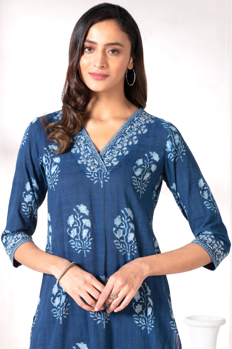 Noor Rumaisa Akola Kurta