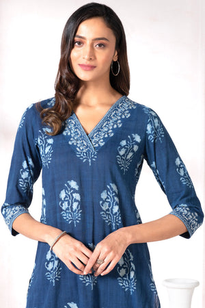 Noor Rumaisa Akola Kurta