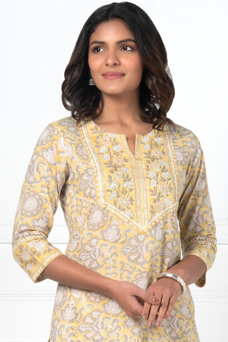 Gauhar Fizah Sanganeri Kurta