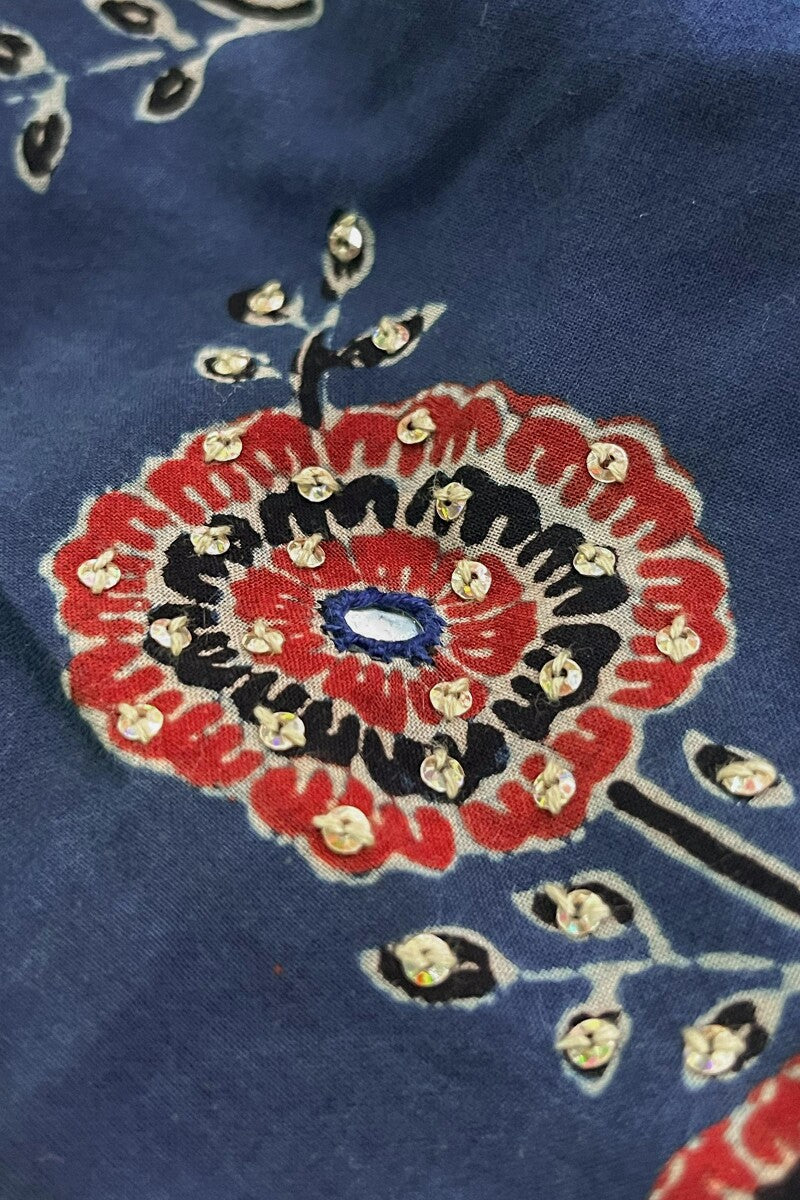 Sehra Zafina Ajrak Kurta