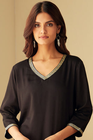 Mehrunissa Seher Black Modal Kurta