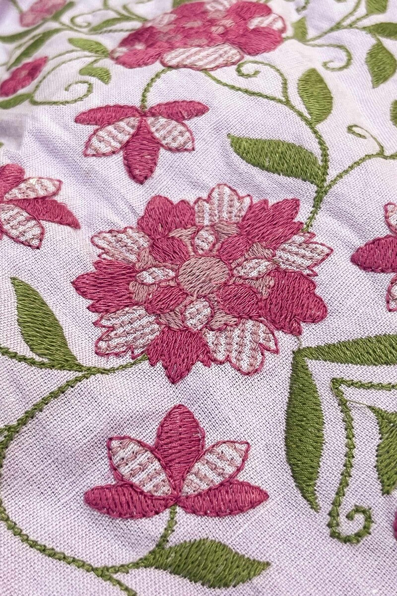 Roza Nikhat Kurta