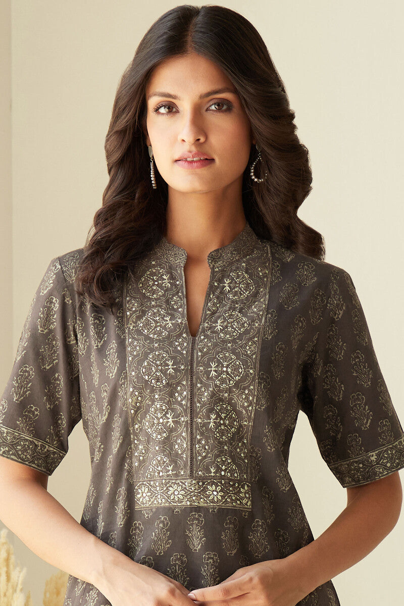 Sehra Zaira Akola Kurta
