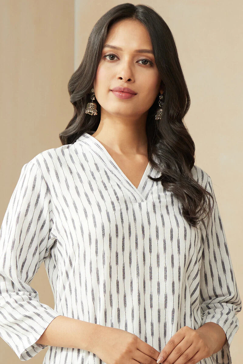 Naadirah Fiza White Kurta