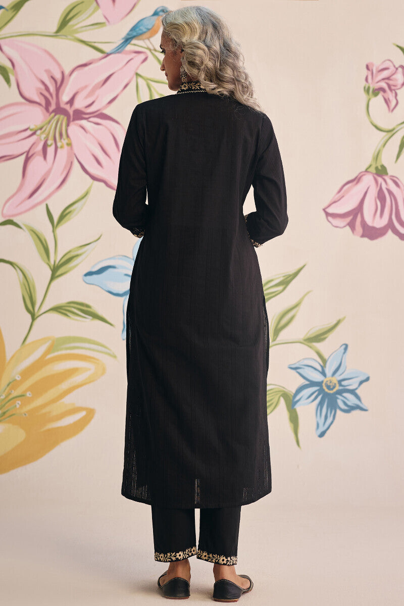Mehraab Inaya Kurta