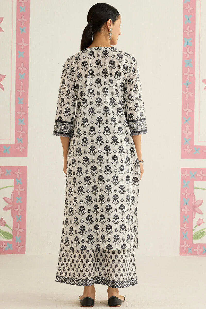 Surplus: Gulraiz Zeenat Kurta