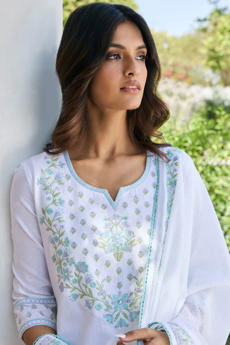 Surplus: Mehraab Rahima Kurta