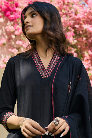Mehraab Pariza Kurta