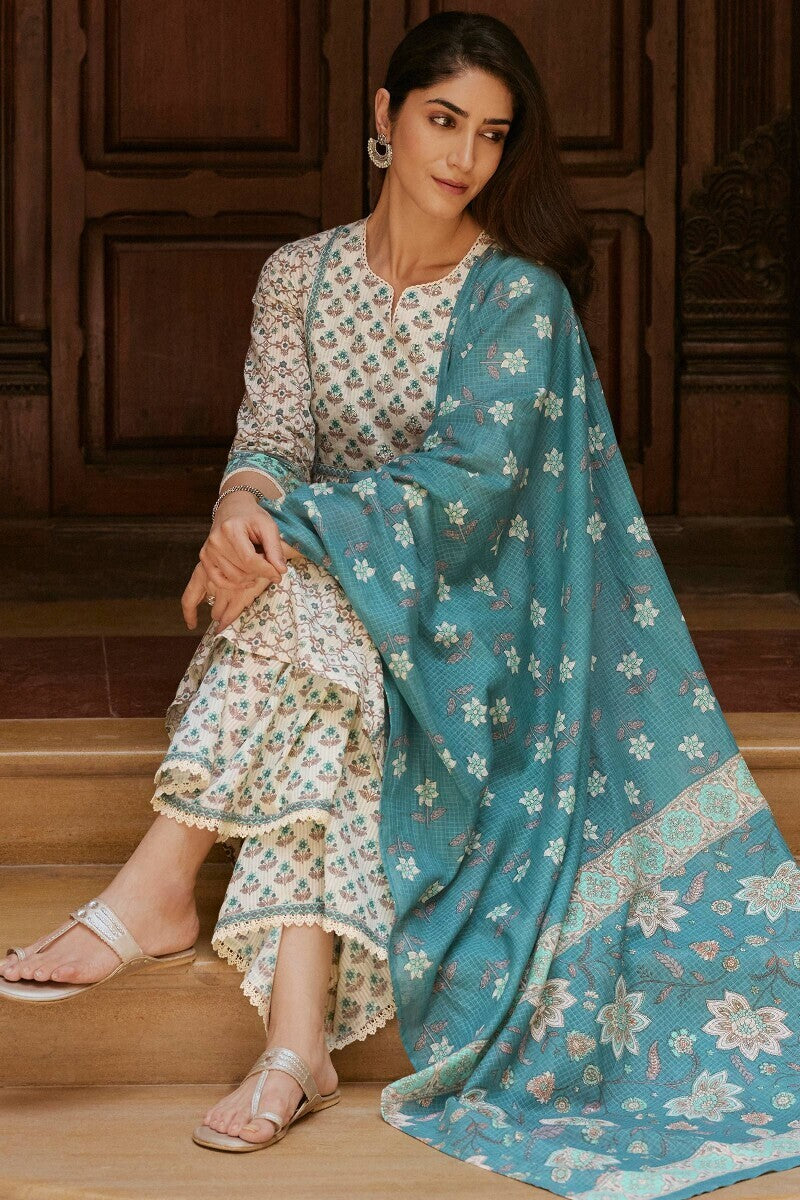 Nazmin Dupatta