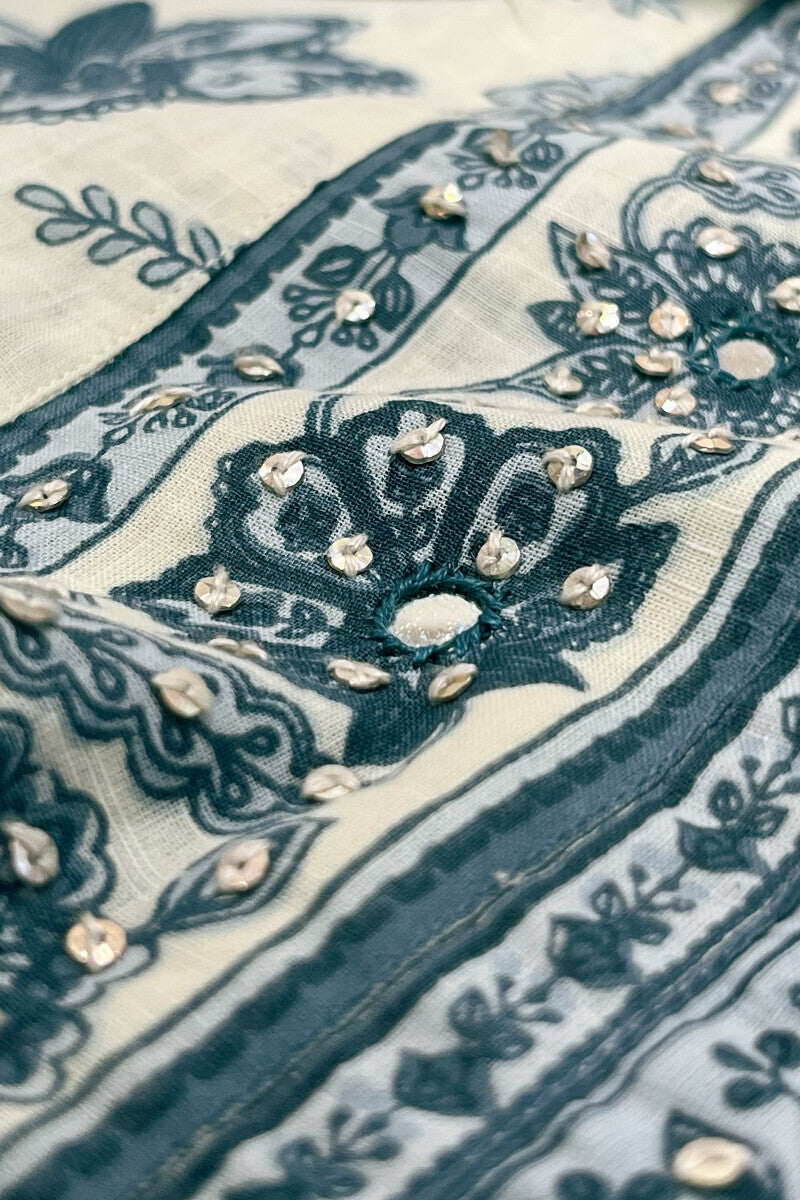 Neelofar Rumaisa Kurta