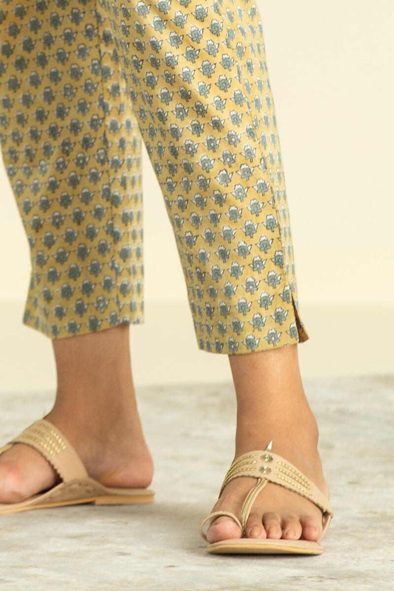 Gauhar Zafiya Narrow Pants