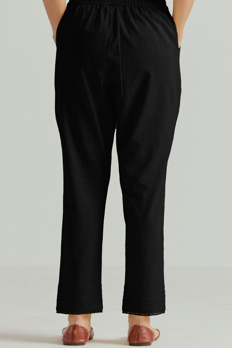 Roza Saaima Black Narrow Pants