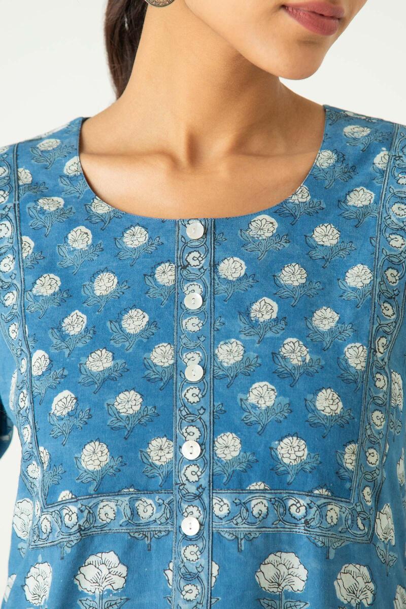 Noor Faheeza Top