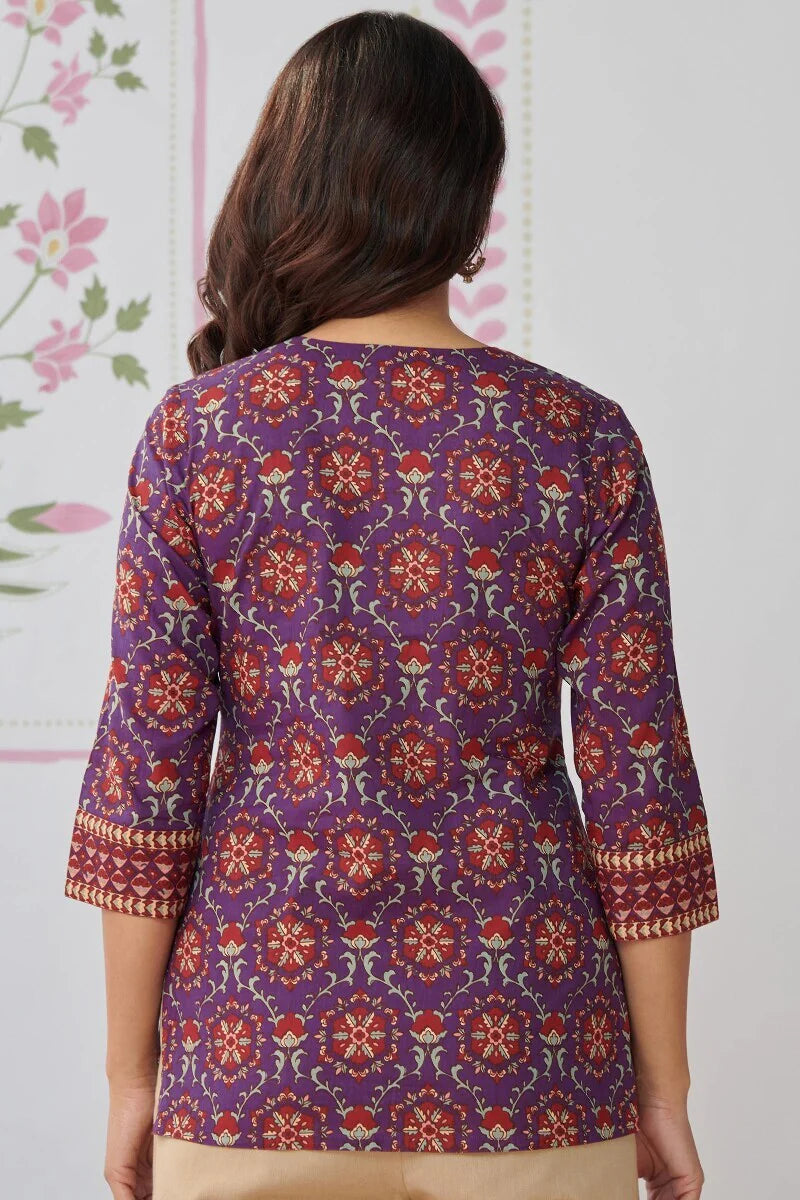 Gauhar Shanaya Top