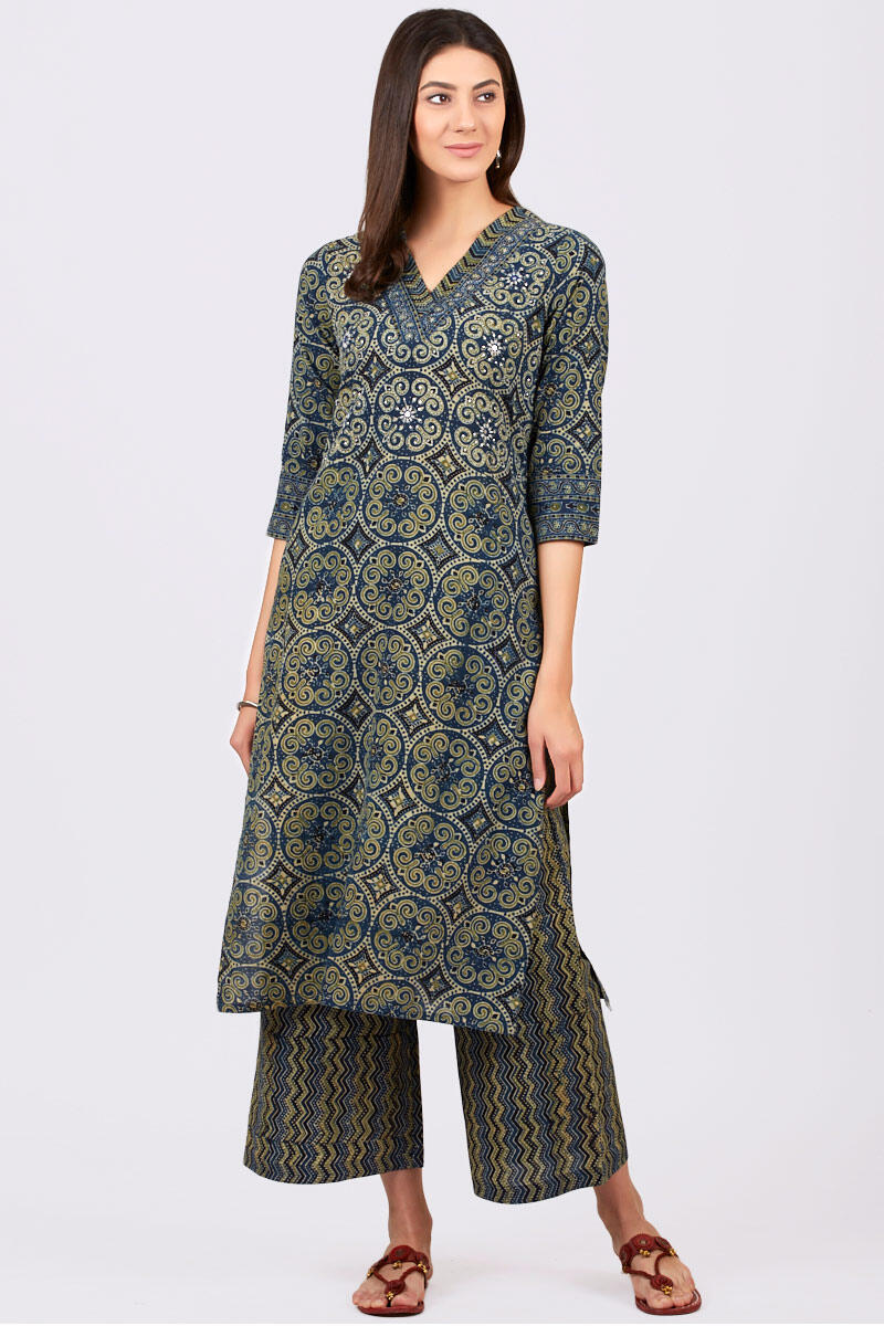 Firdaus Darya Kurta
