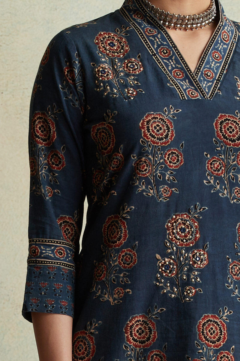 Firdaus Kiara Kurta