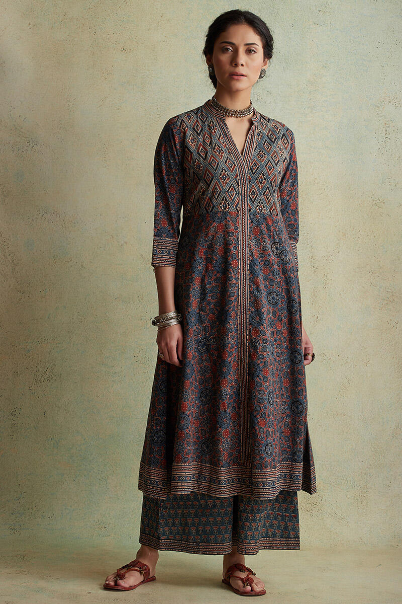 Firdaus Zinat Kurta