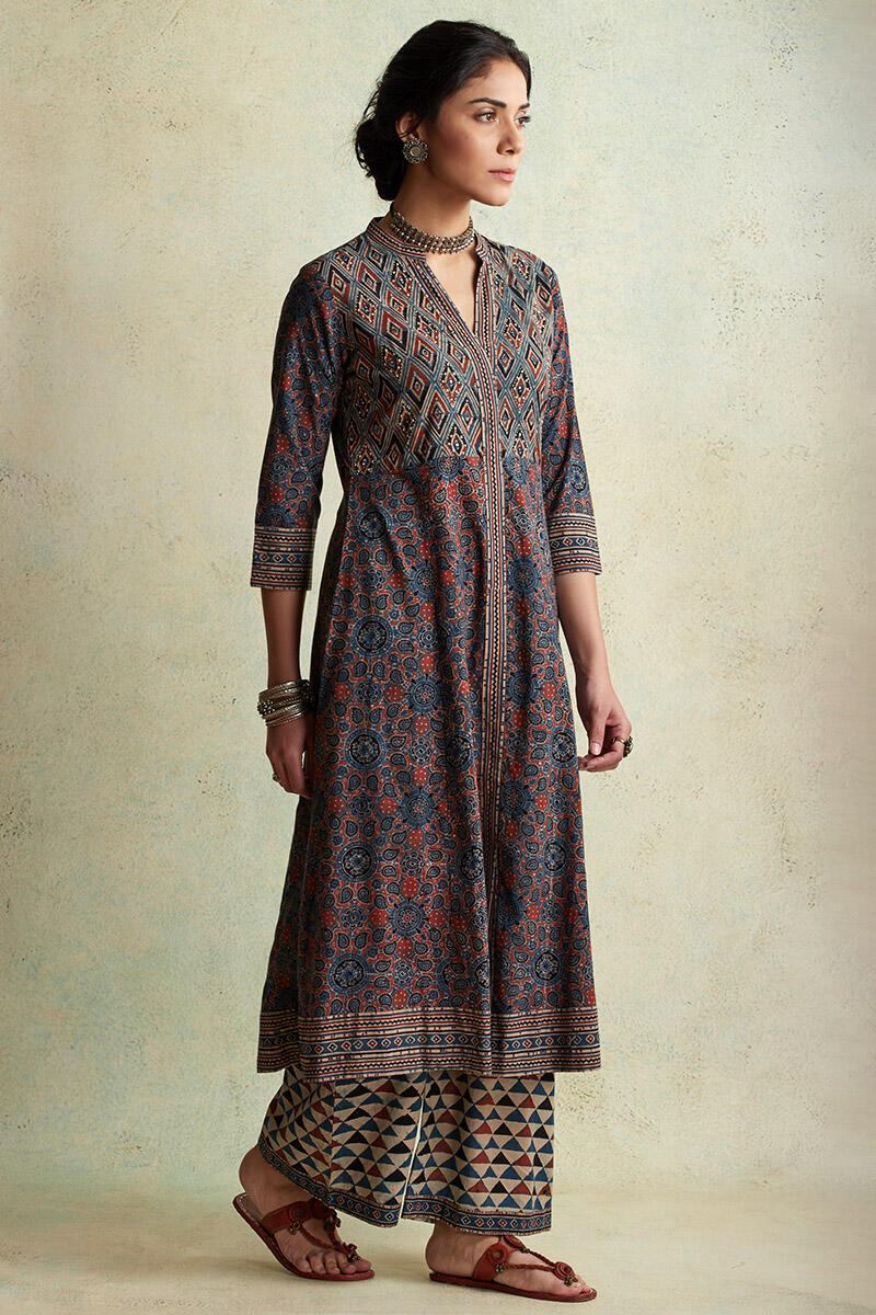 Firdaus Zinat Kurta