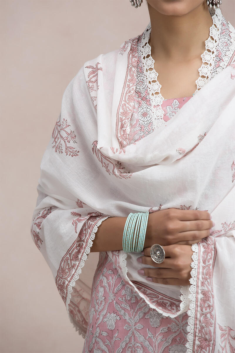 Gauhar Gulshan Dupatta