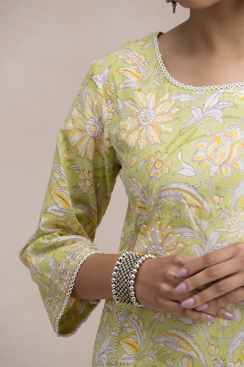 Gauhar Layla Kurta
