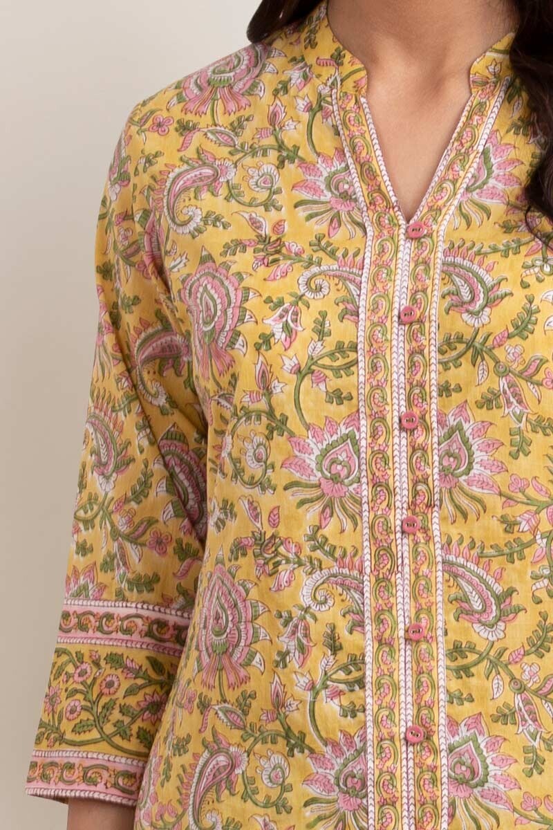 Gauhar Naira Kurta