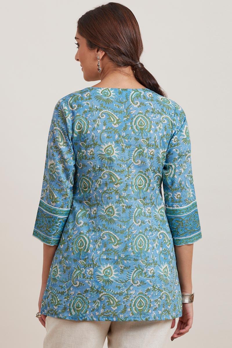 Gauhar Nameera Kurti