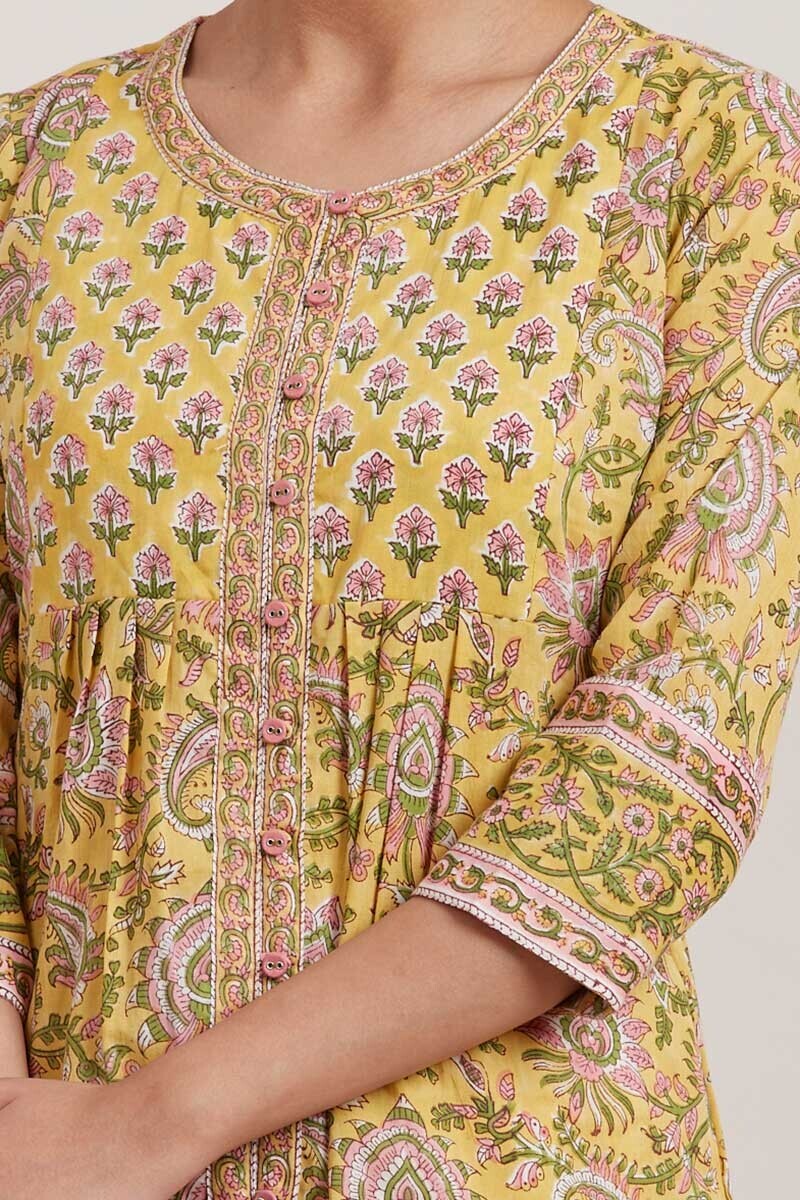 Gauhar Nida Kurti