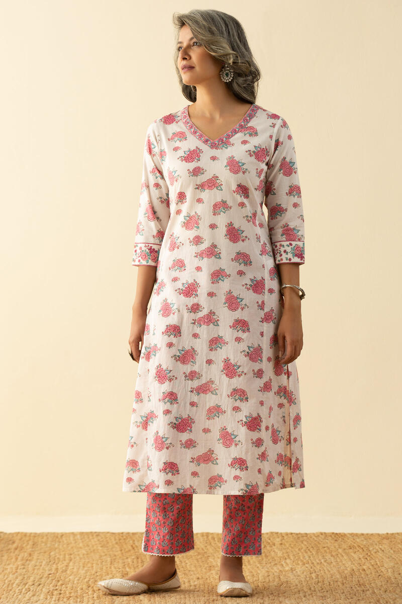 Gulbarg Aiza Kurta