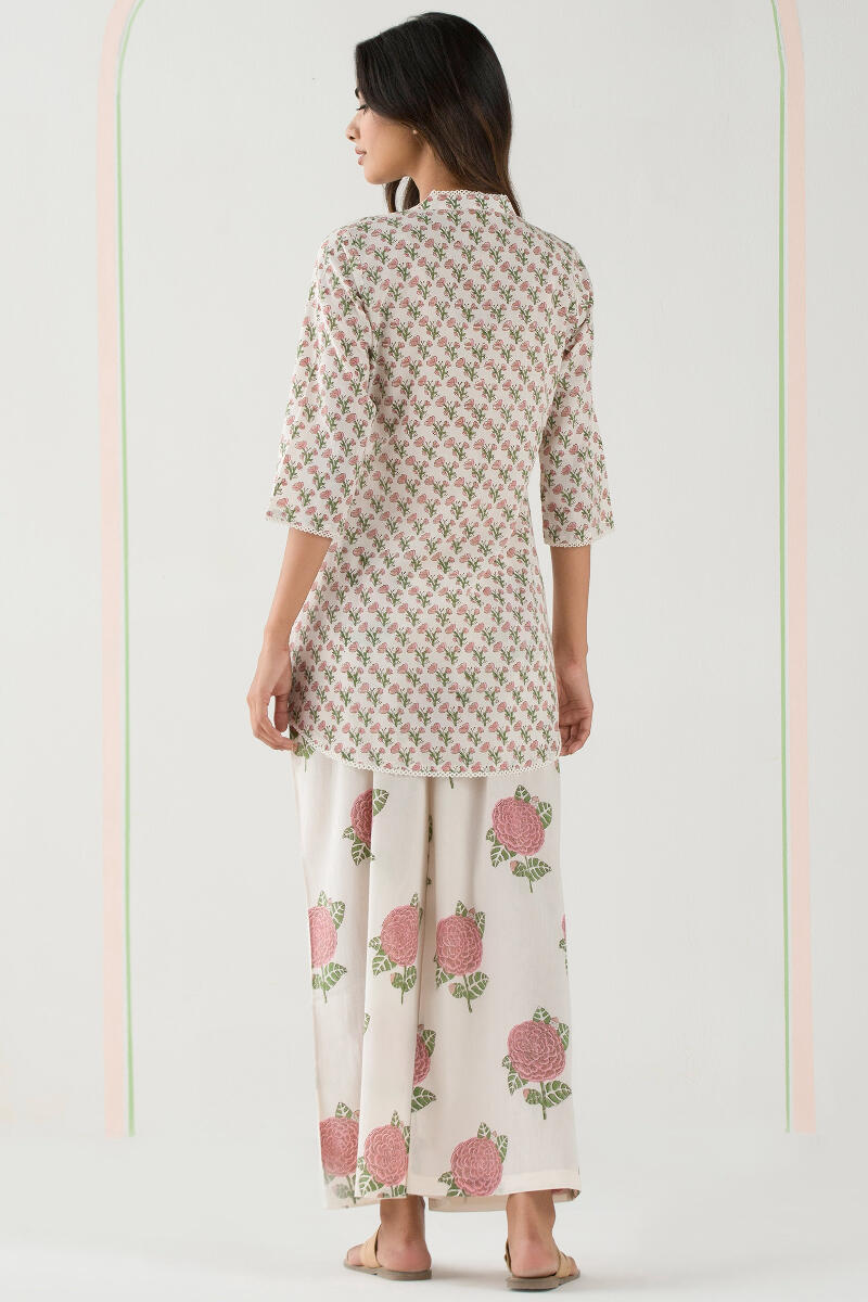 Gulbarg Aryana Pyjama Set