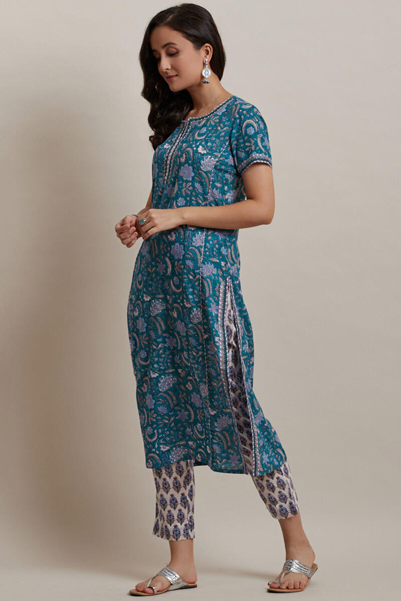Guldasta Naira Kurta