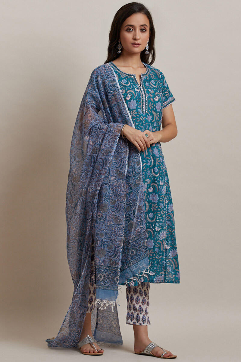 Guldasta Naira Kurta