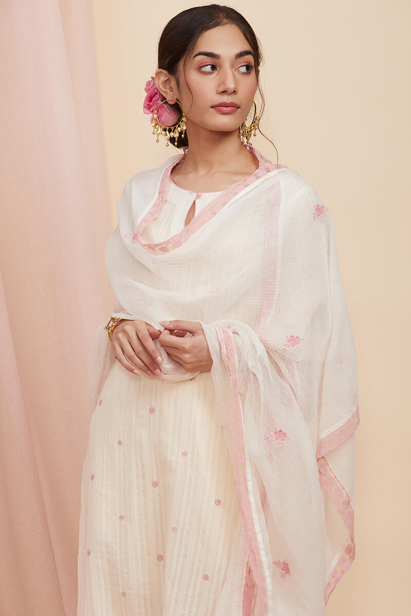 Gulnaz Fiza Dupatta