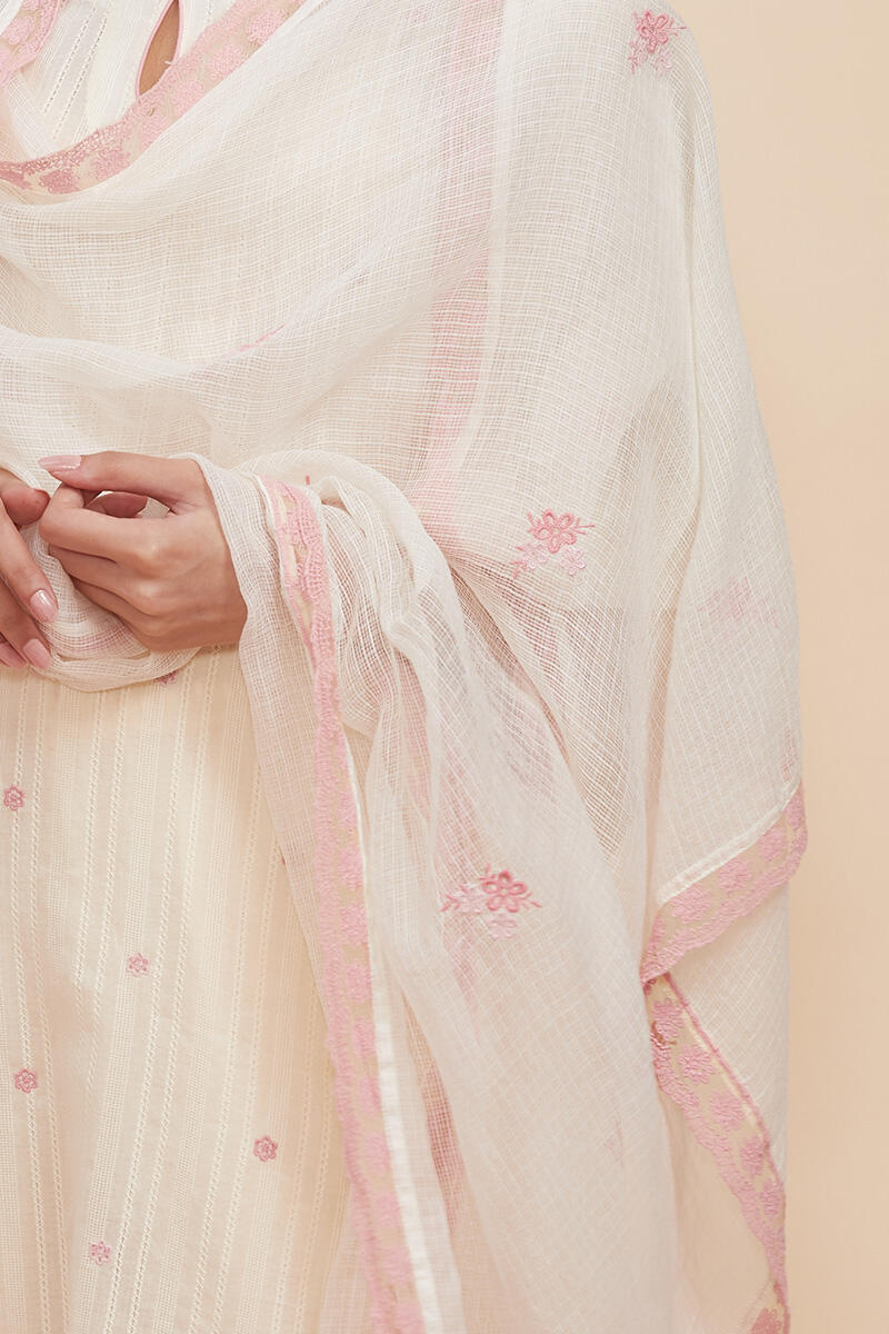 Gulnaz Fiza Dupatta