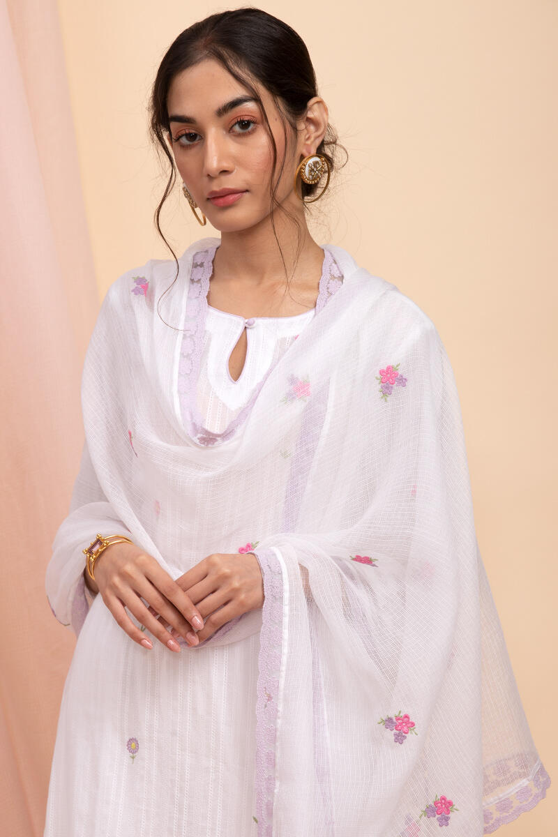 Gulnaz Mahi Dupatta