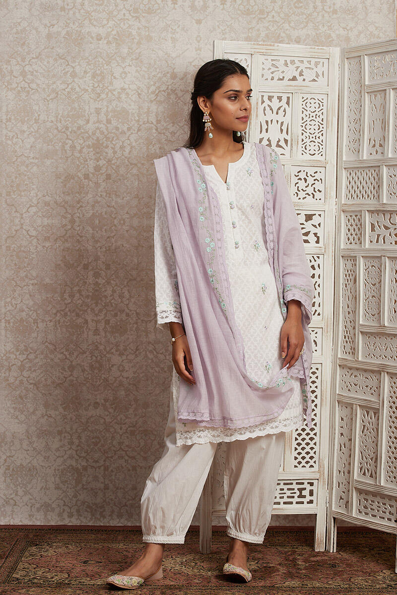 Gulnaz White Izhaar Pants