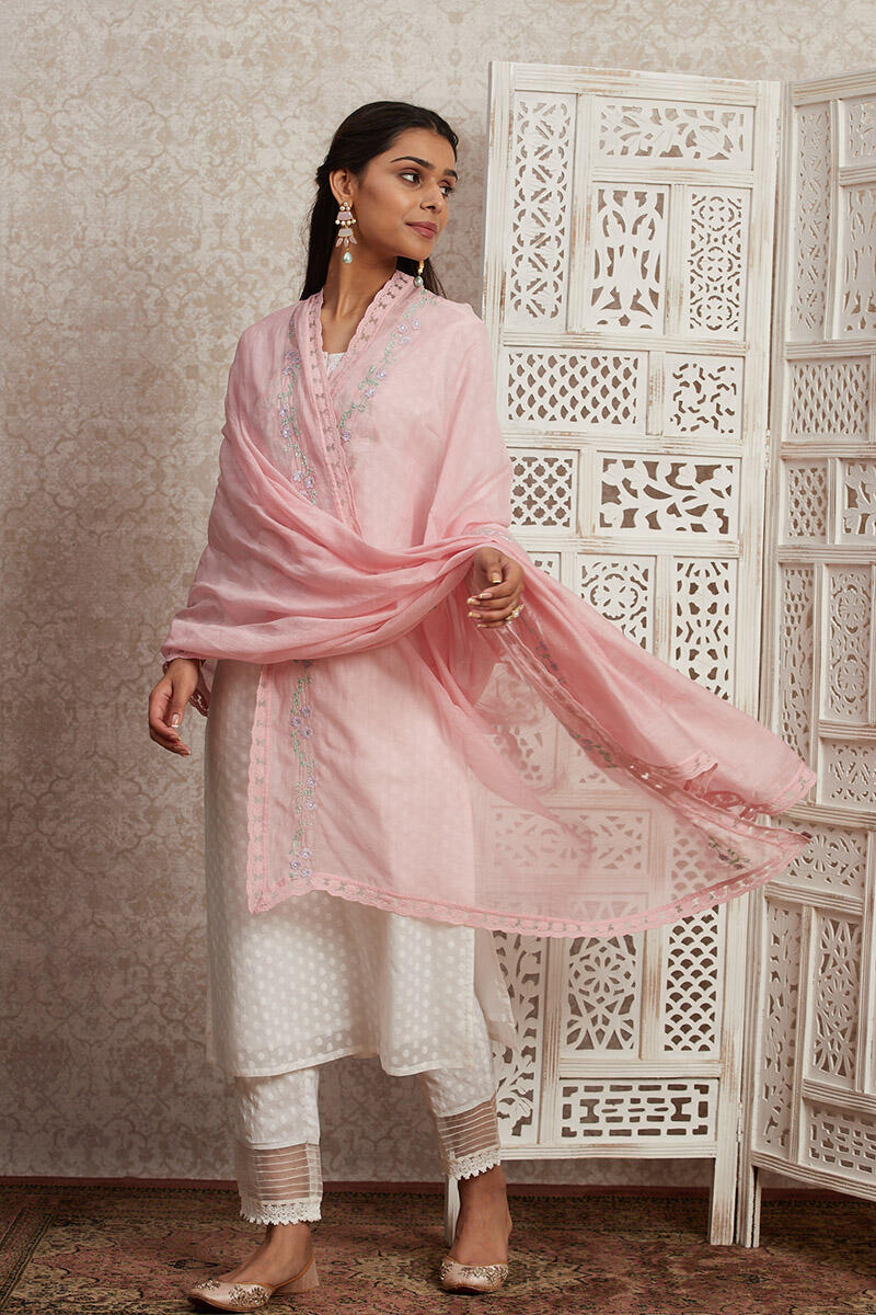 Gulnaz Zeenat Dupatta