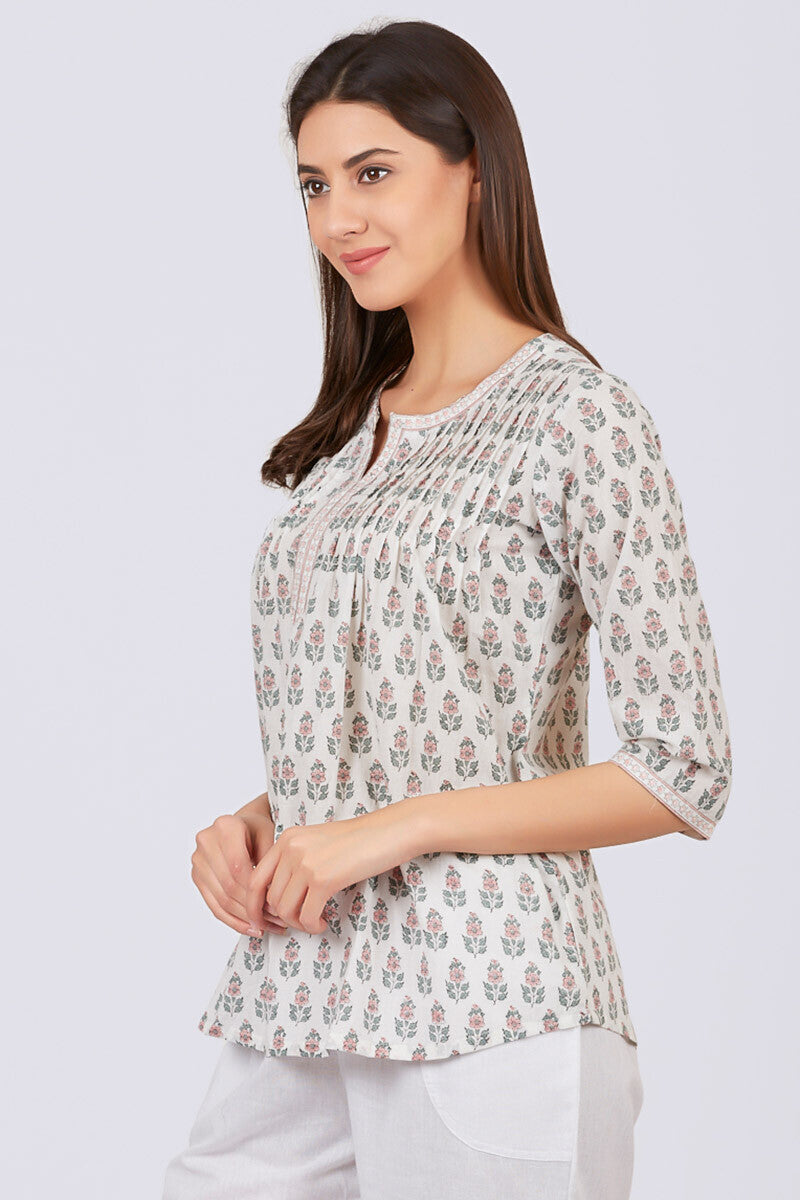Gulzar Nazeeya Top