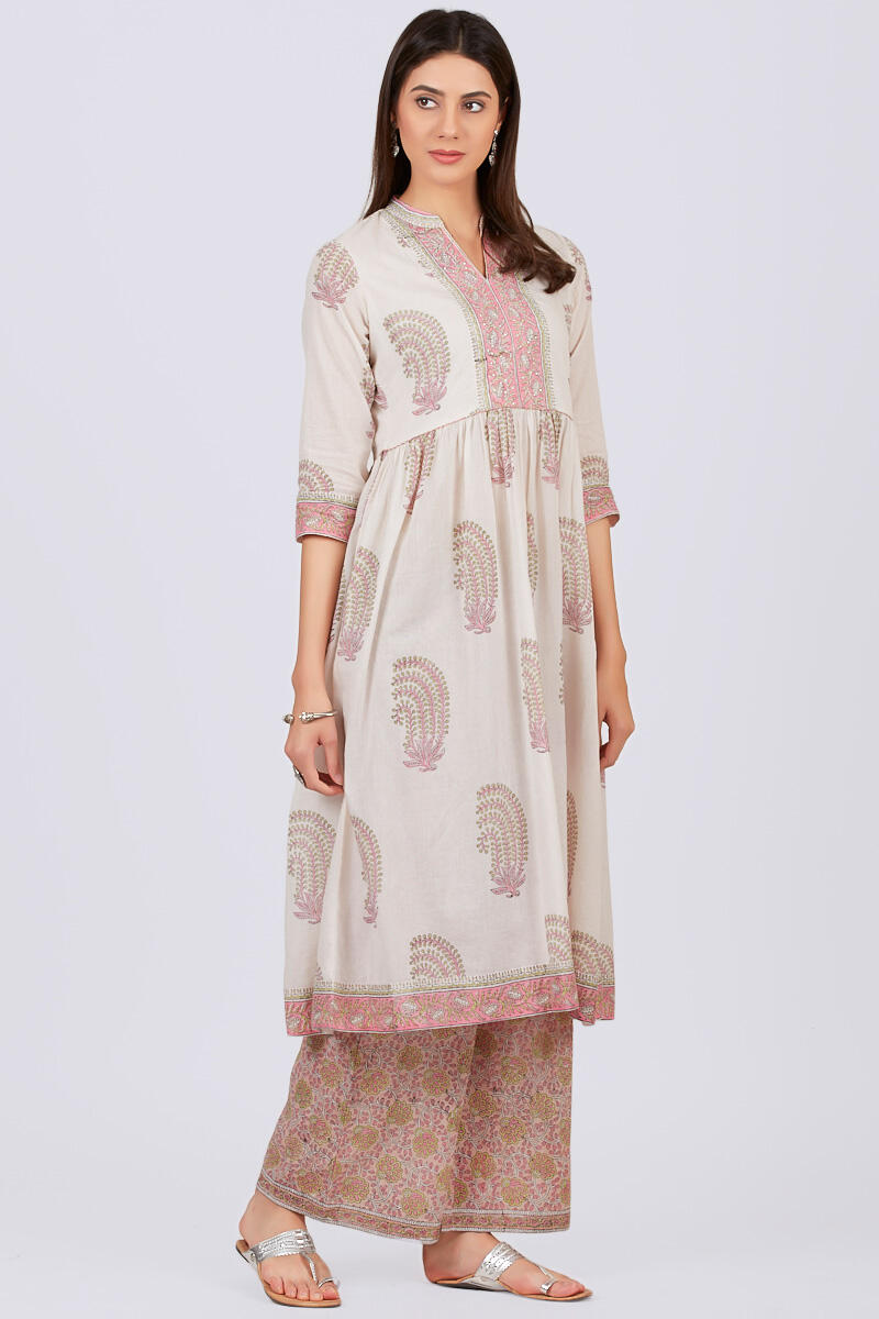Gulzar Aarfa Kurta