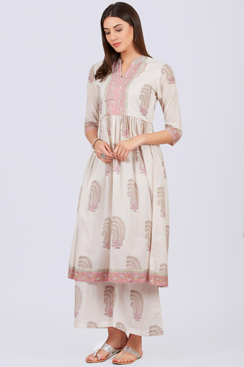 Gulzar Aarfa Kurta