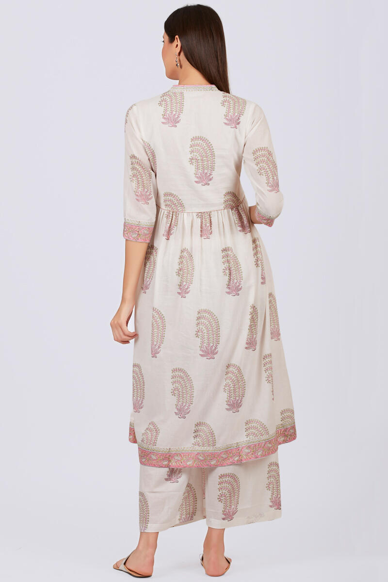 Gulzar Aarfa Kurta