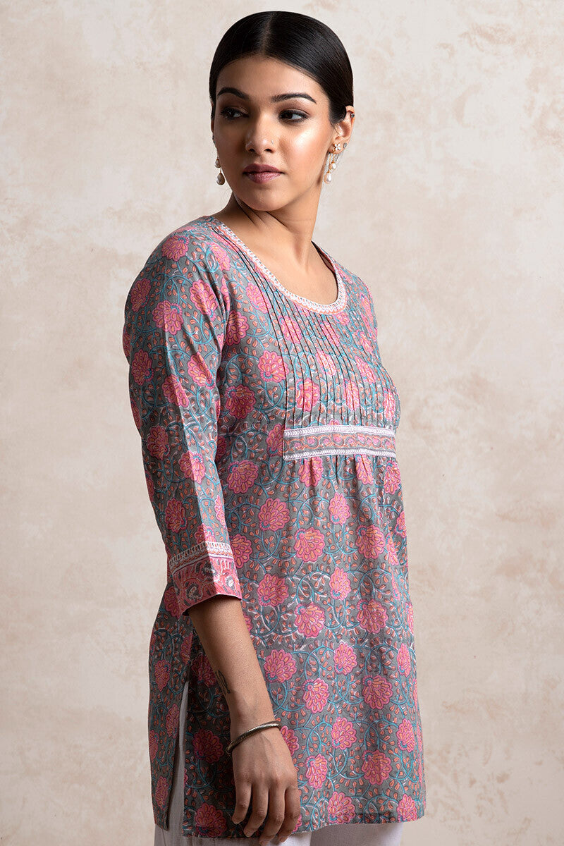 Gulzar Azhar Kurti