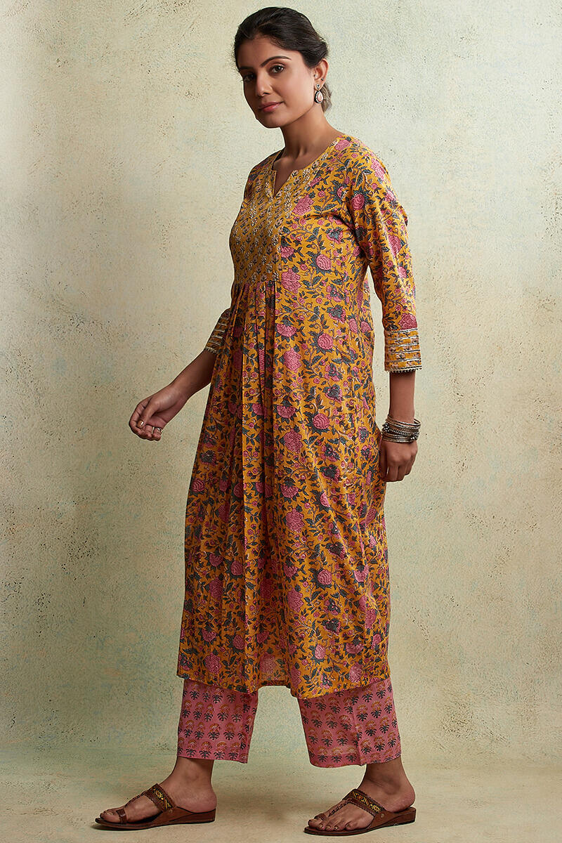 Gulzar Dilnaz Kurta