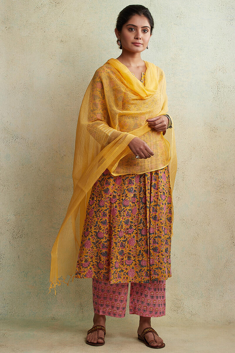 Gulzar Dilnaz Kurta