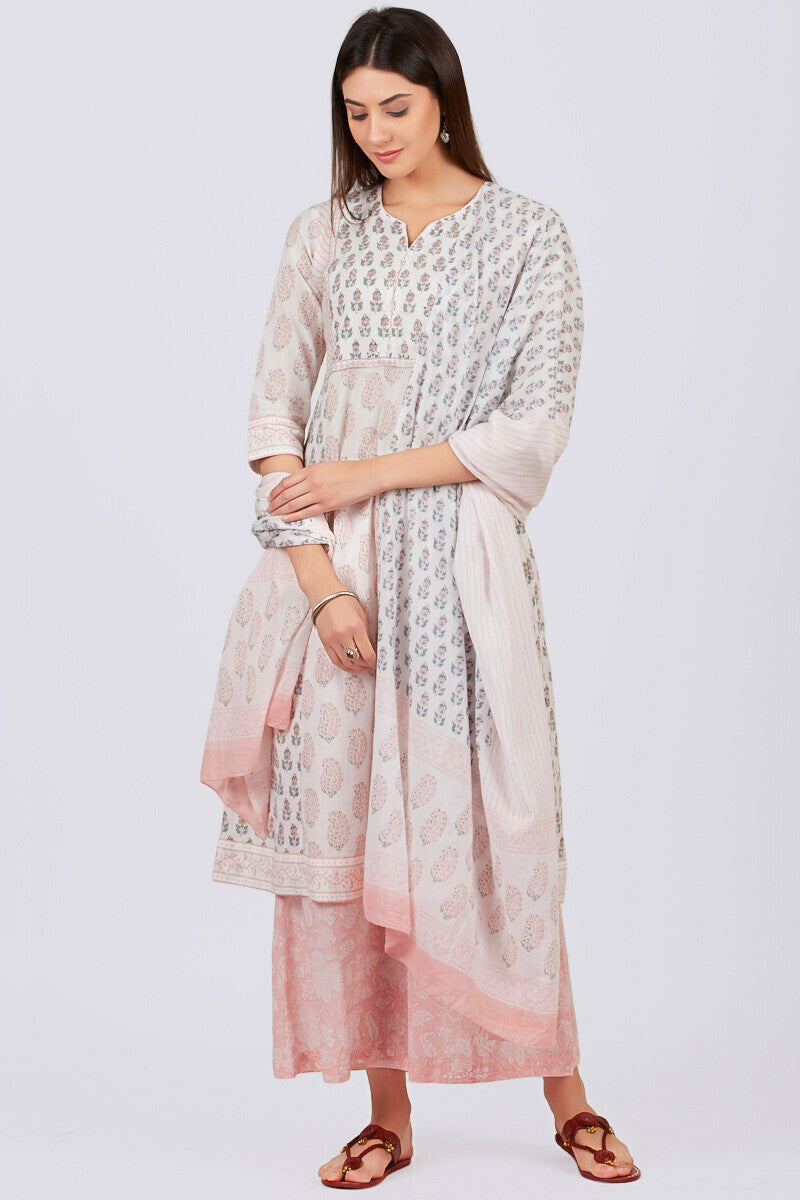 Gulzar Nazeeya Kurta