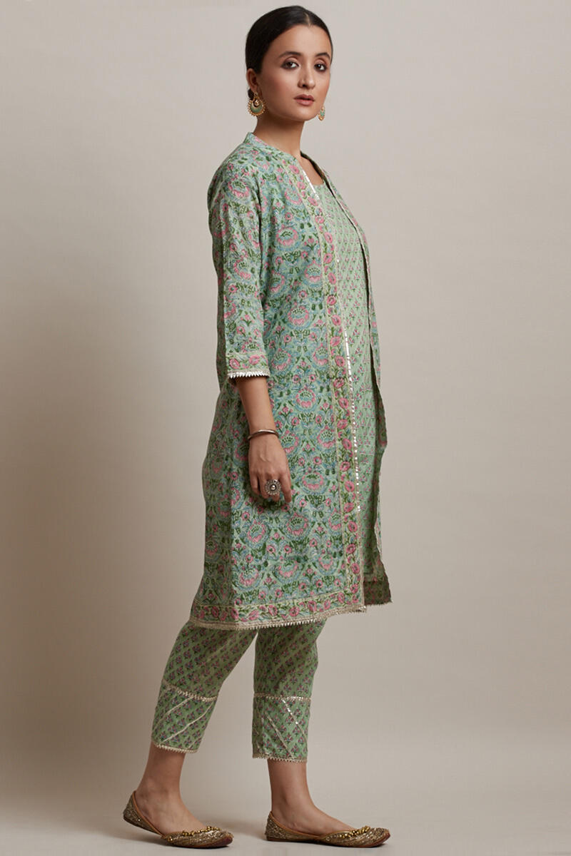 Gulzar Samina Kurta