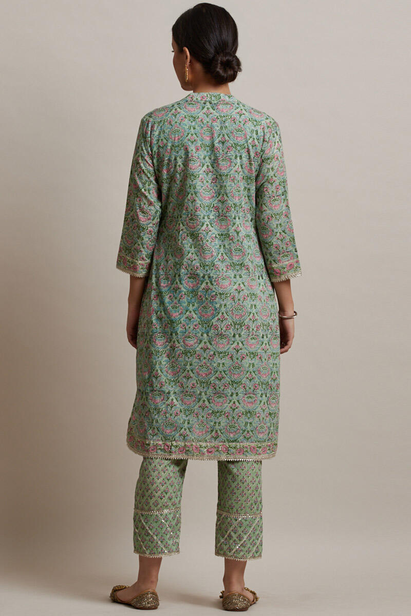 Gulzar Samina Kurta