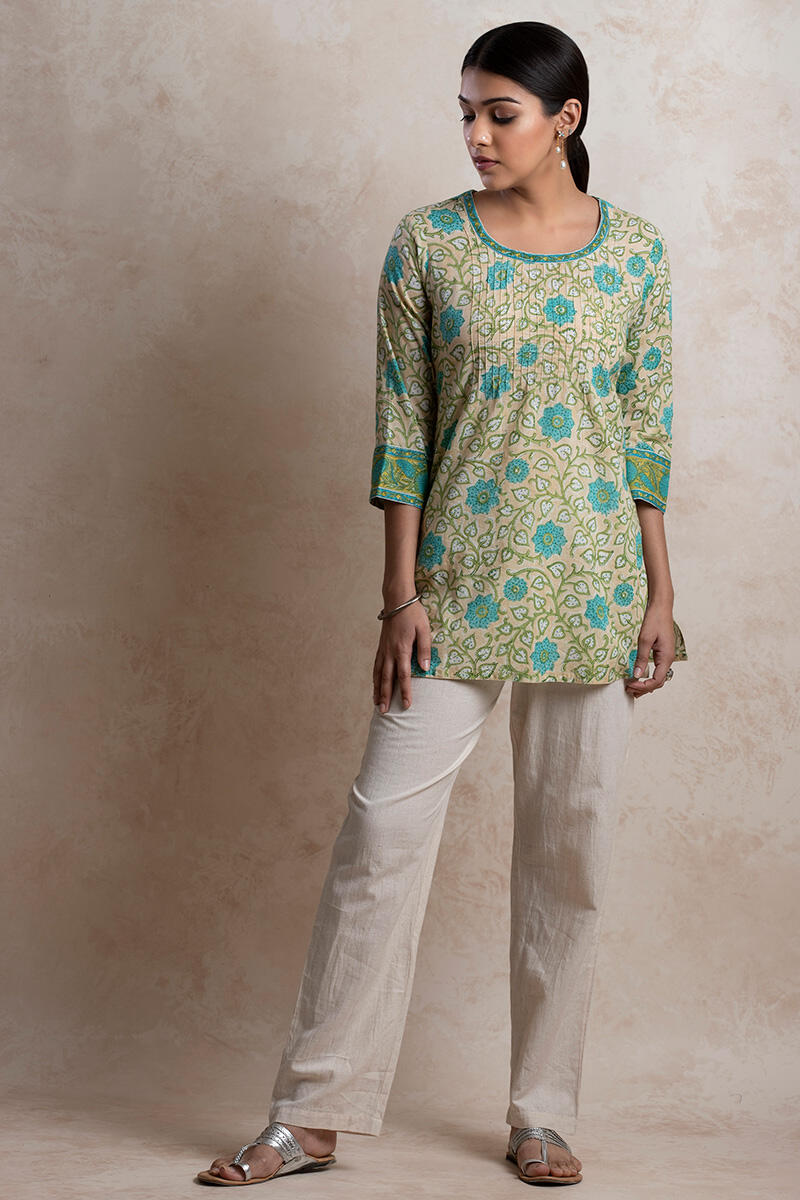 Gulzar Sania Kurti